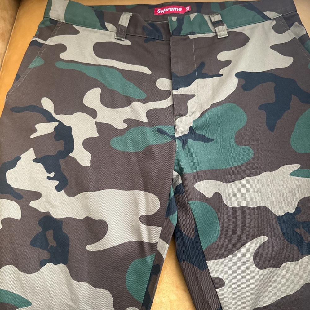 Supreme Camo pants new w/o tags